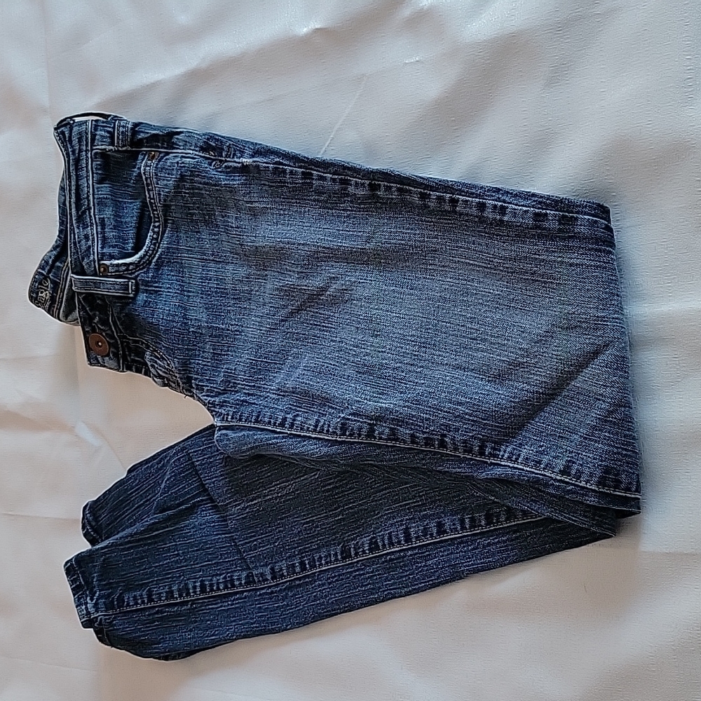 American Eagle vintage medium wash straight jeans Women's size 2 long